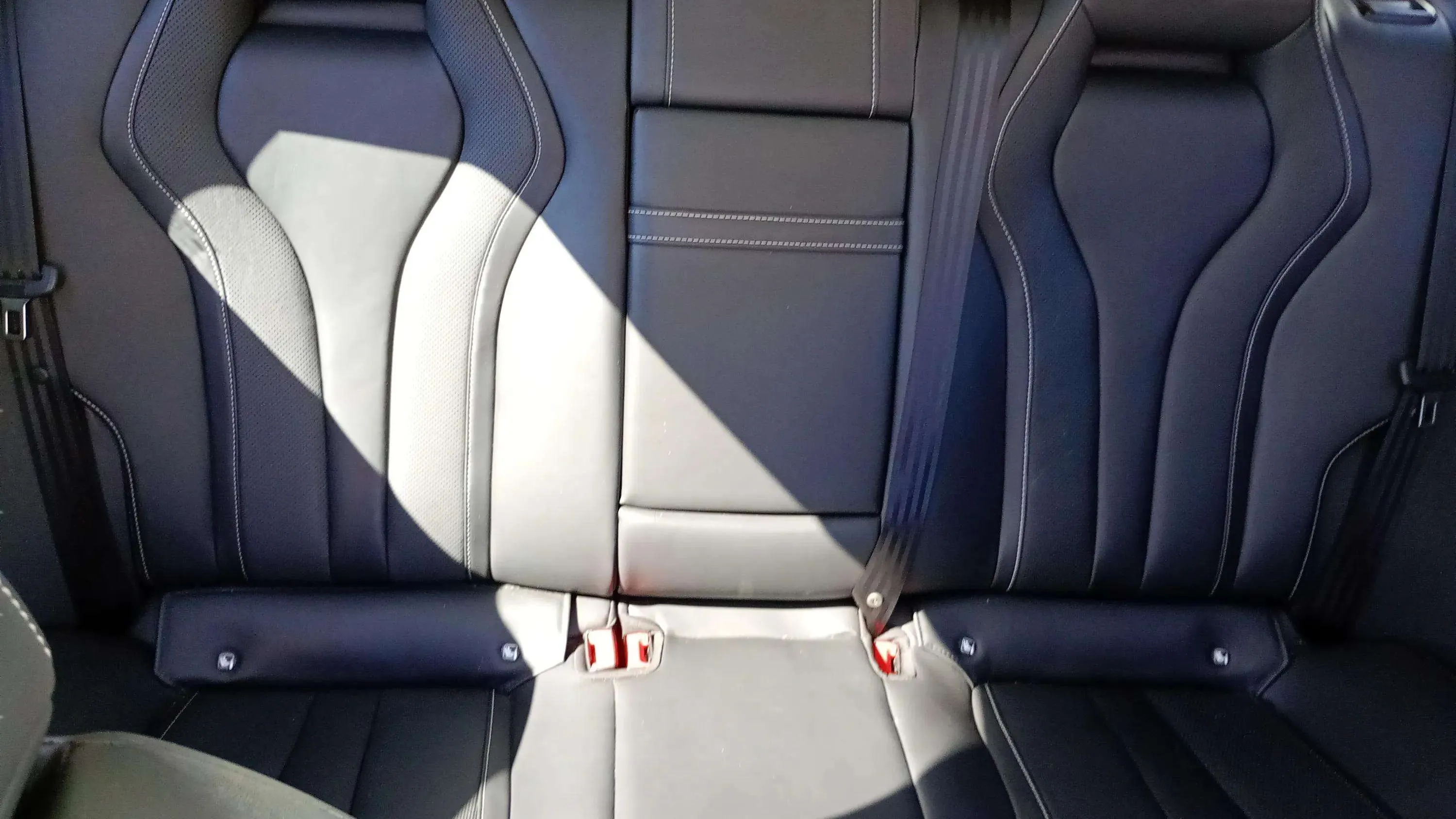 MG Marvel R 70kWh Luxury - foto 19