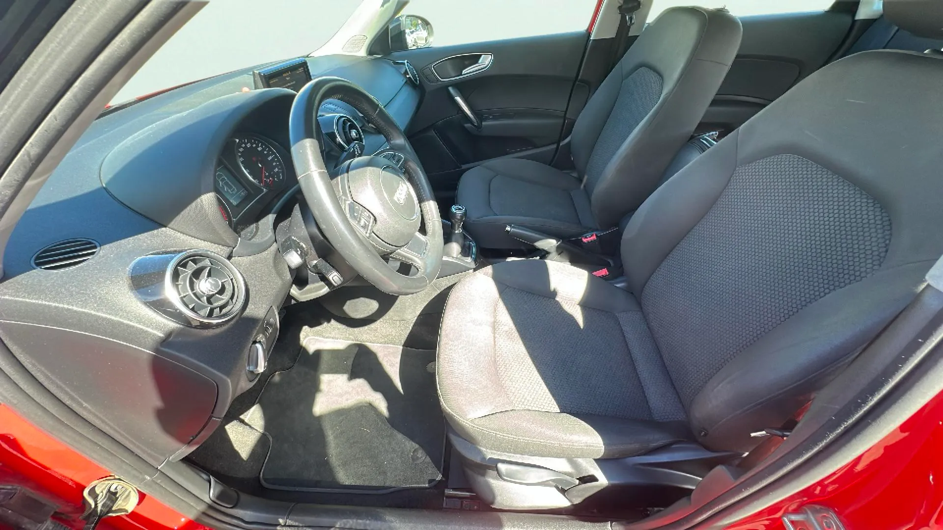 Audi A1 Adrenalin 1.4 TDI Sportback - foto 13
