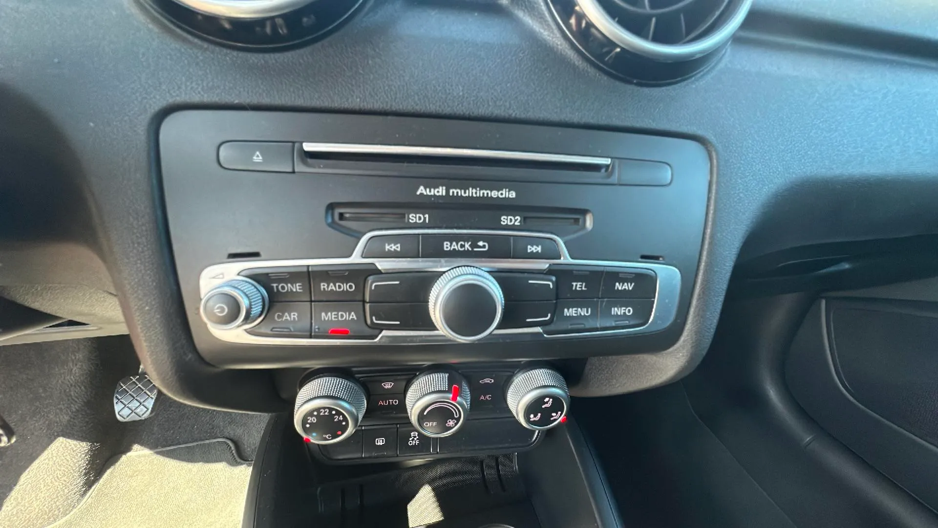 Audi A1 Adrenalin 1.4 TDI Sportback - foto 21