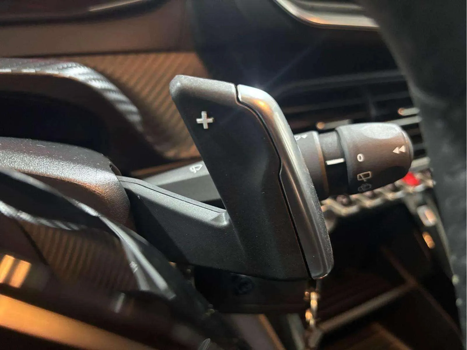 Peugeot 208 Style Hybrid 110 eDCS6 - foto 12