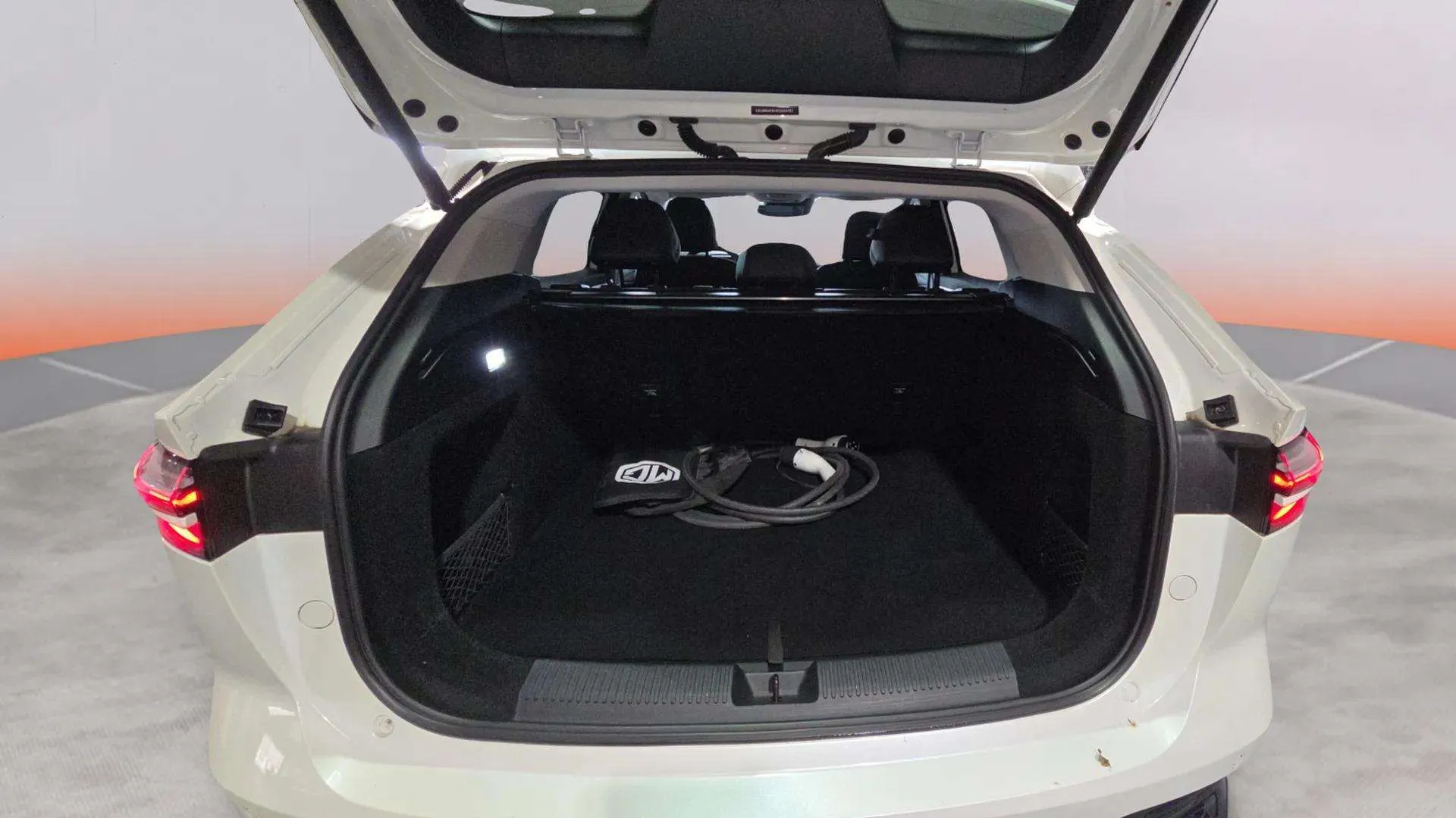 MG HS 1.5T-GDI PHEV Luxury - foto 49