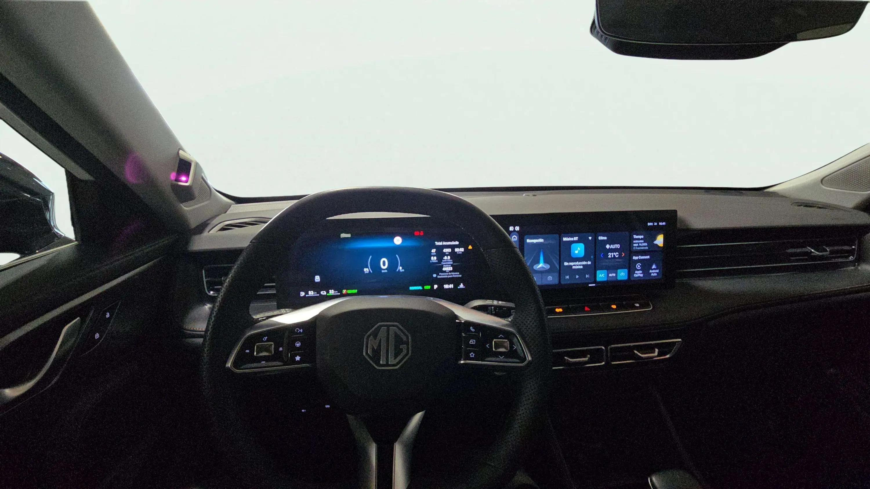 MG HS 1.5T-GDI PHEV Luxury - foto 18