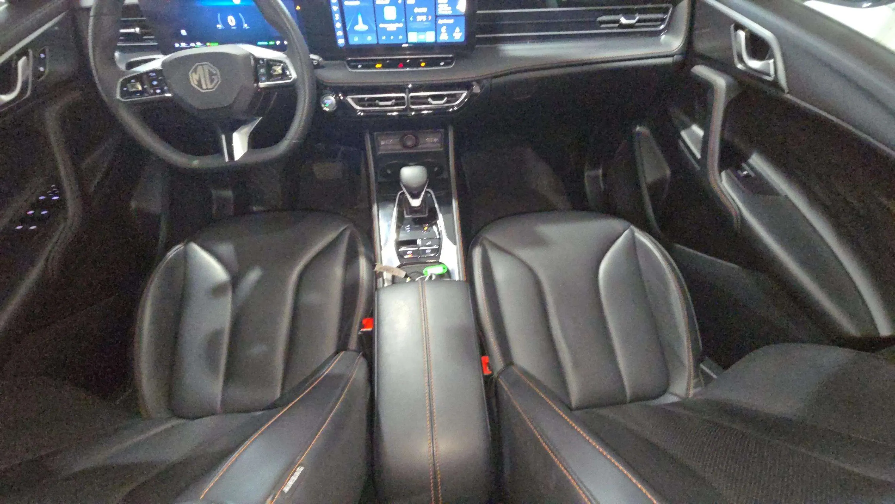 MG HS 1.5T-GDI PHEV Luxury - foto 25
