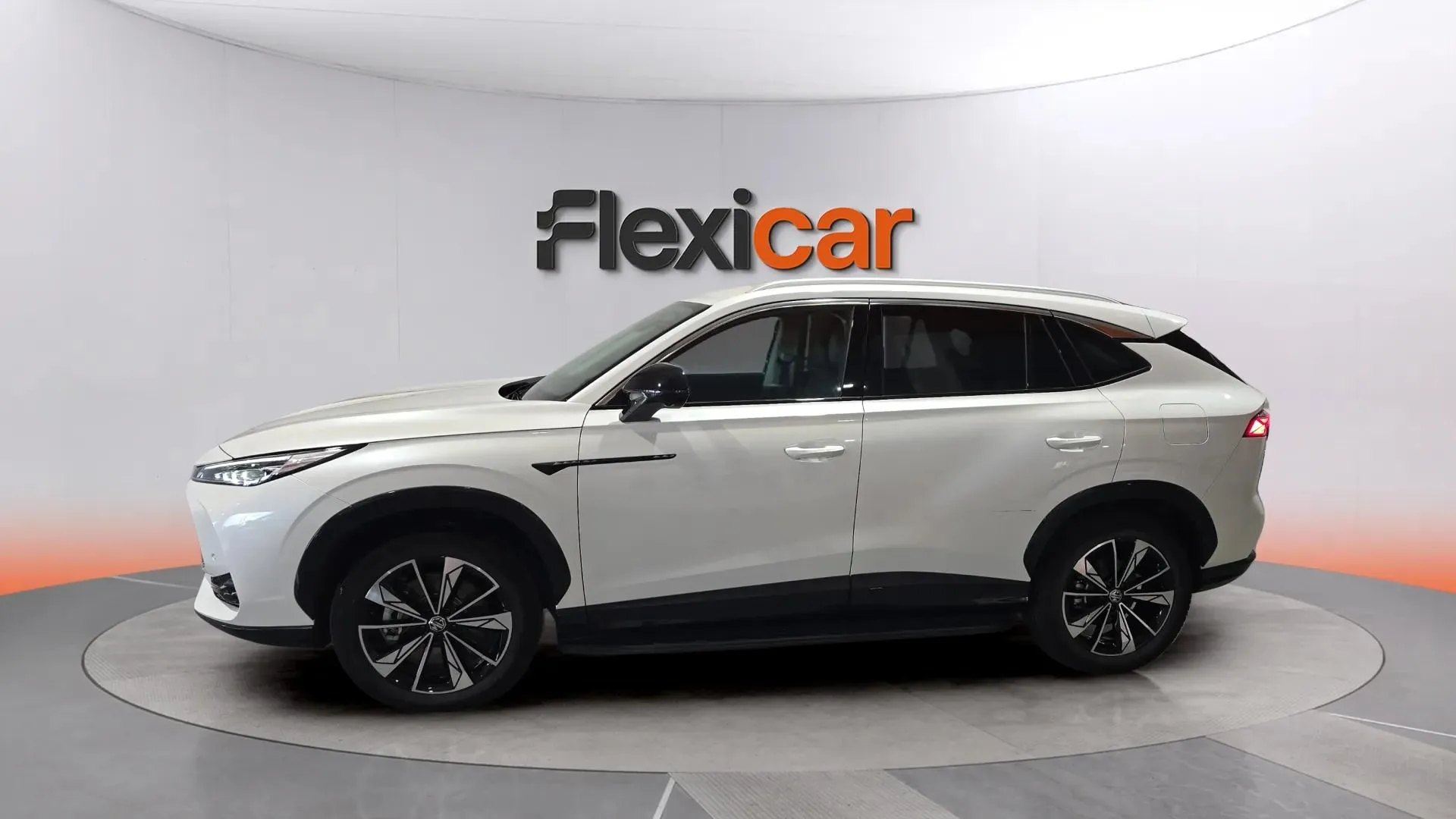 MG HS 1.5T-GDI PHEV Luxury - foto 4