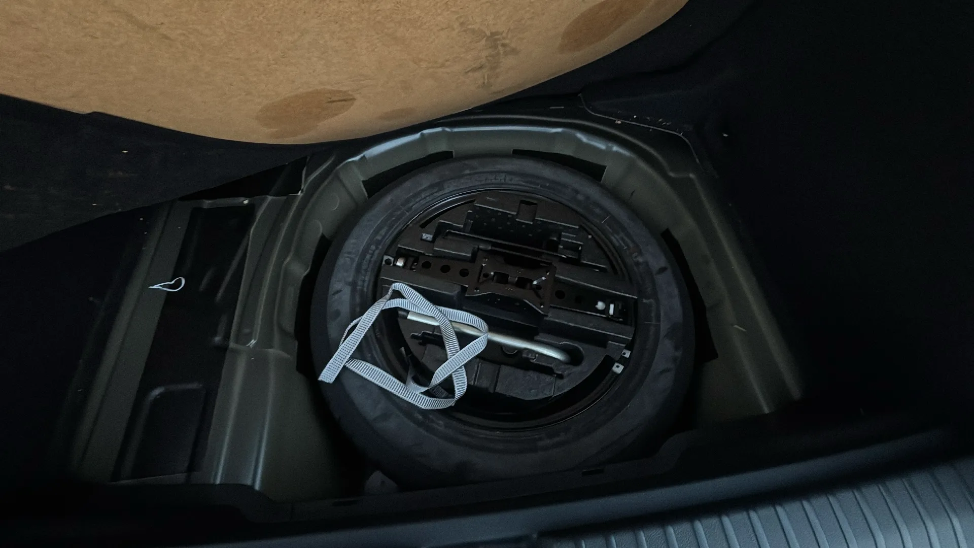 Škoda Kamiq 1.0 TSI Ambition - foto 18