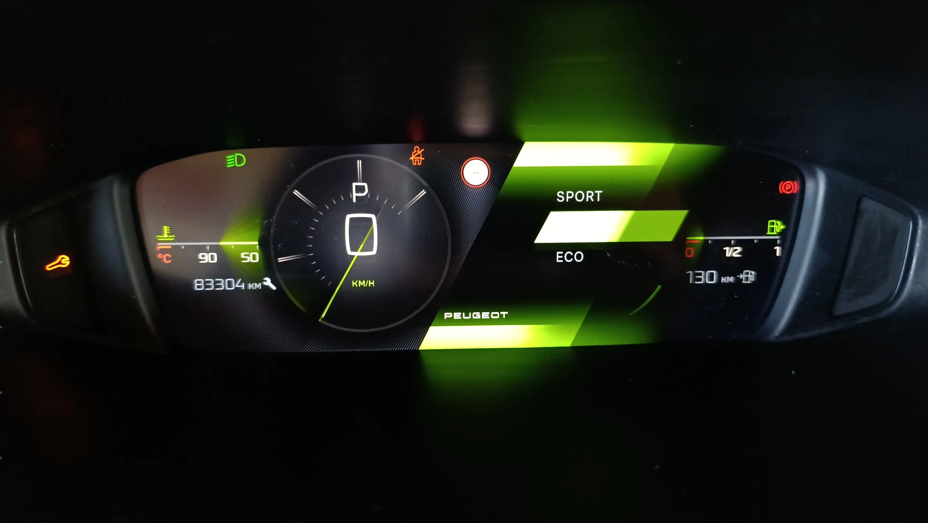 Peugeot 308 Allure BlueHDi 130 EAT8 - foto 16