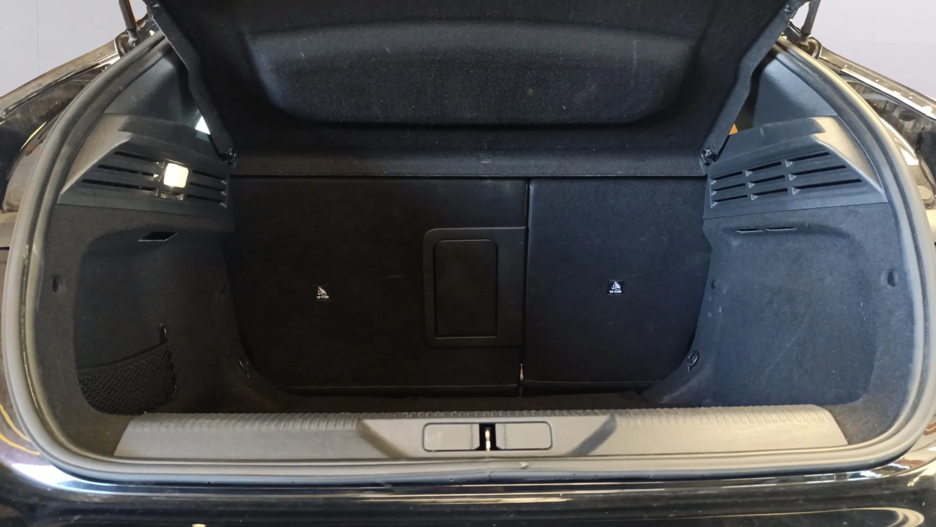 Peugeot 308 Allure BlueHDi 130 EAT8 - foto 39