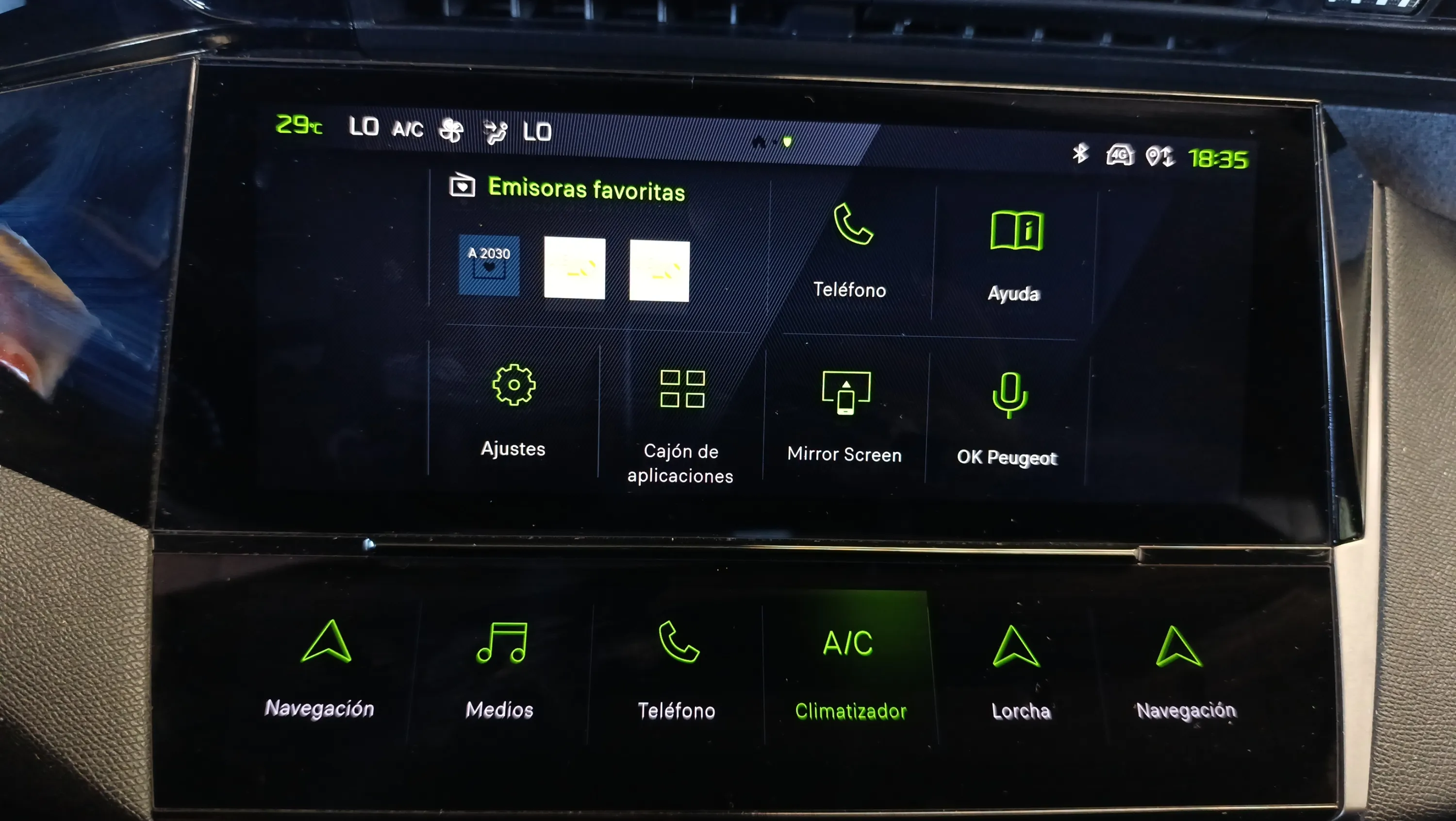 Peugeot 308 Allure BlueHDi 130 EAT8 - foto 19