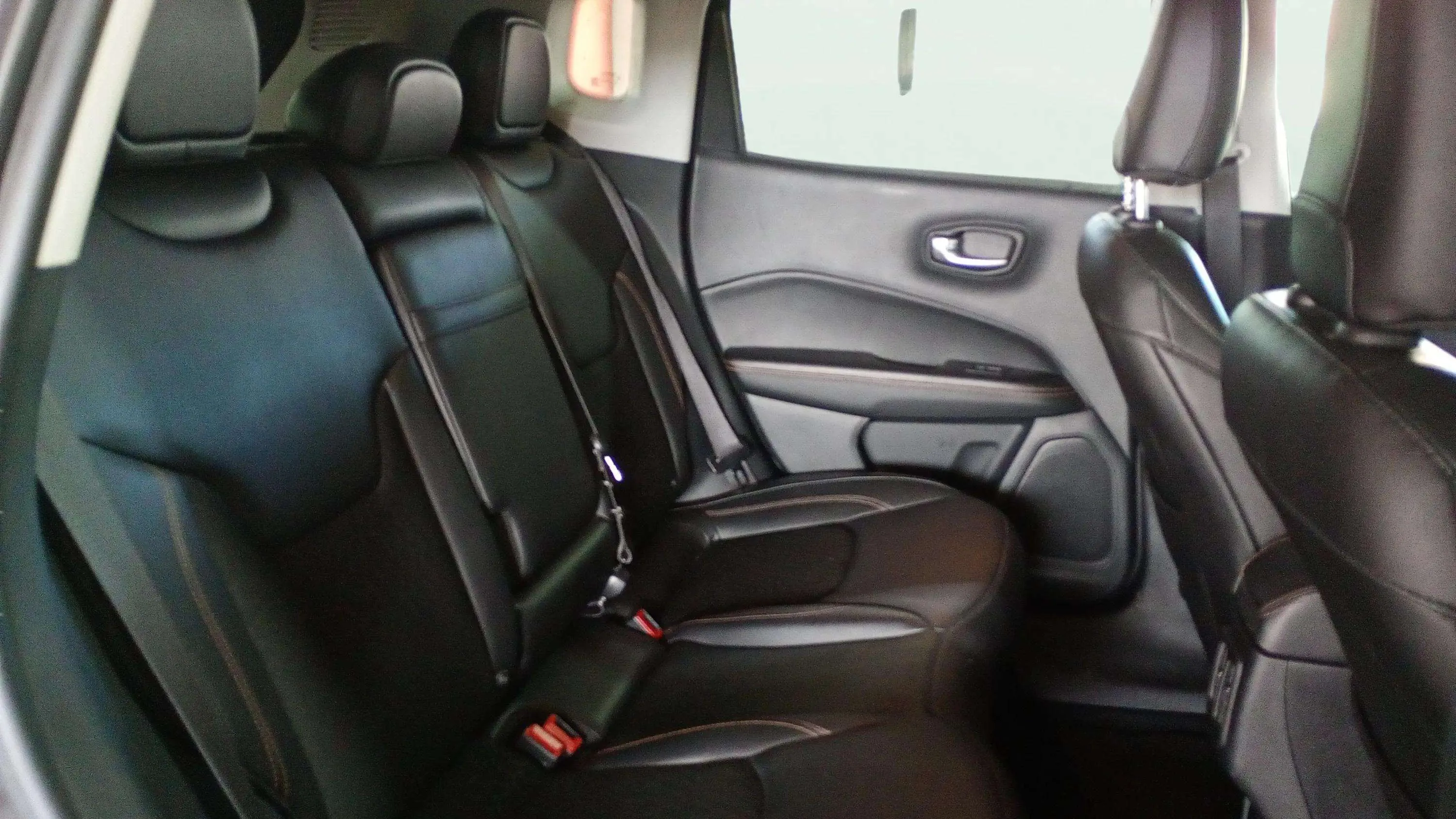Jeep Compass 1.3 Gse Limited Ddct 4x2 - foto 15