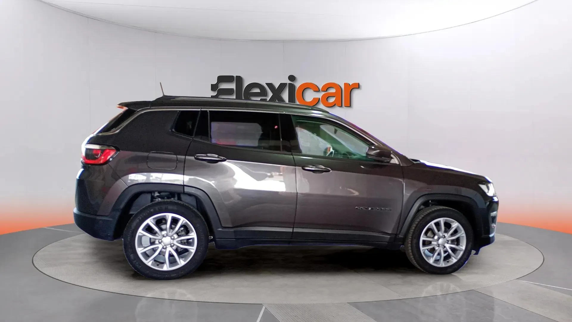 Jeep Compass 1.3 Gse Limited Ddct 4x2 - foto 8