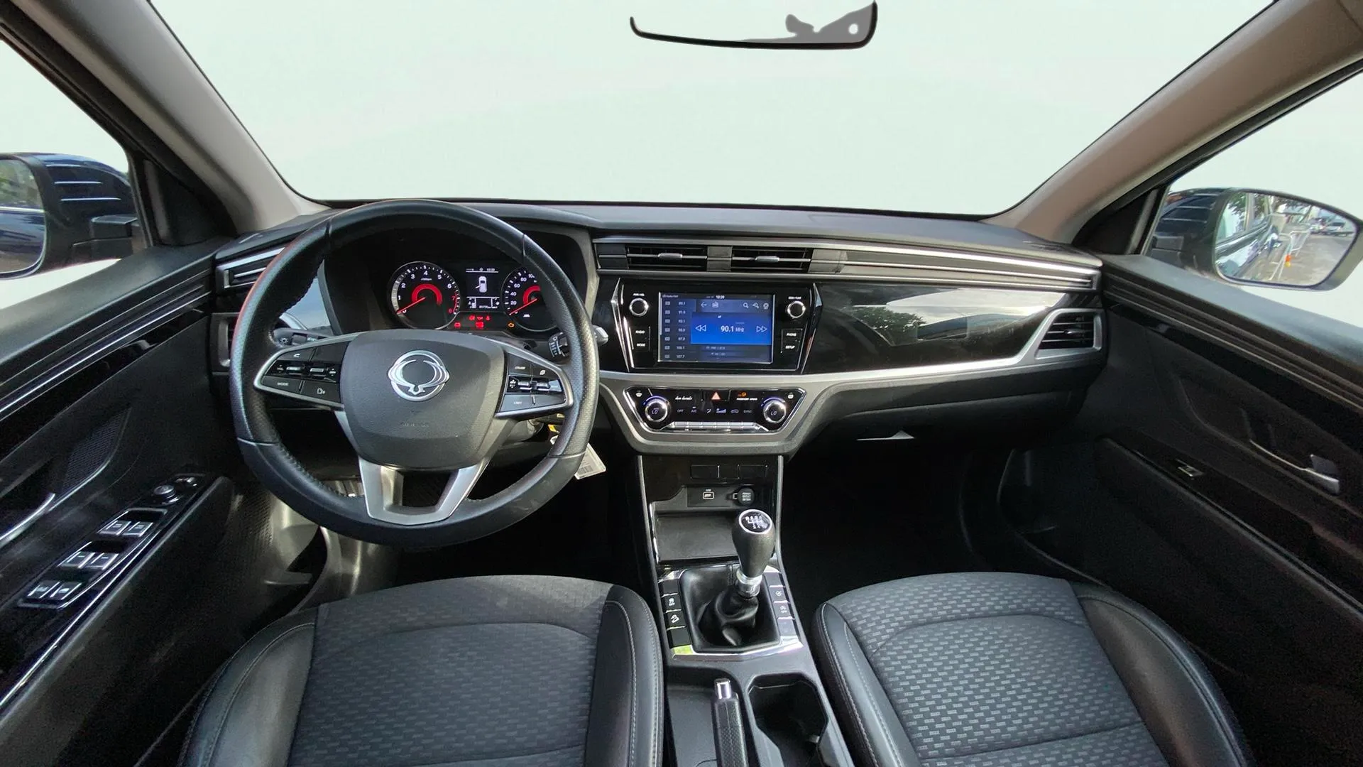 SsangYong Korando G15T LP Urban Plus - foto 16