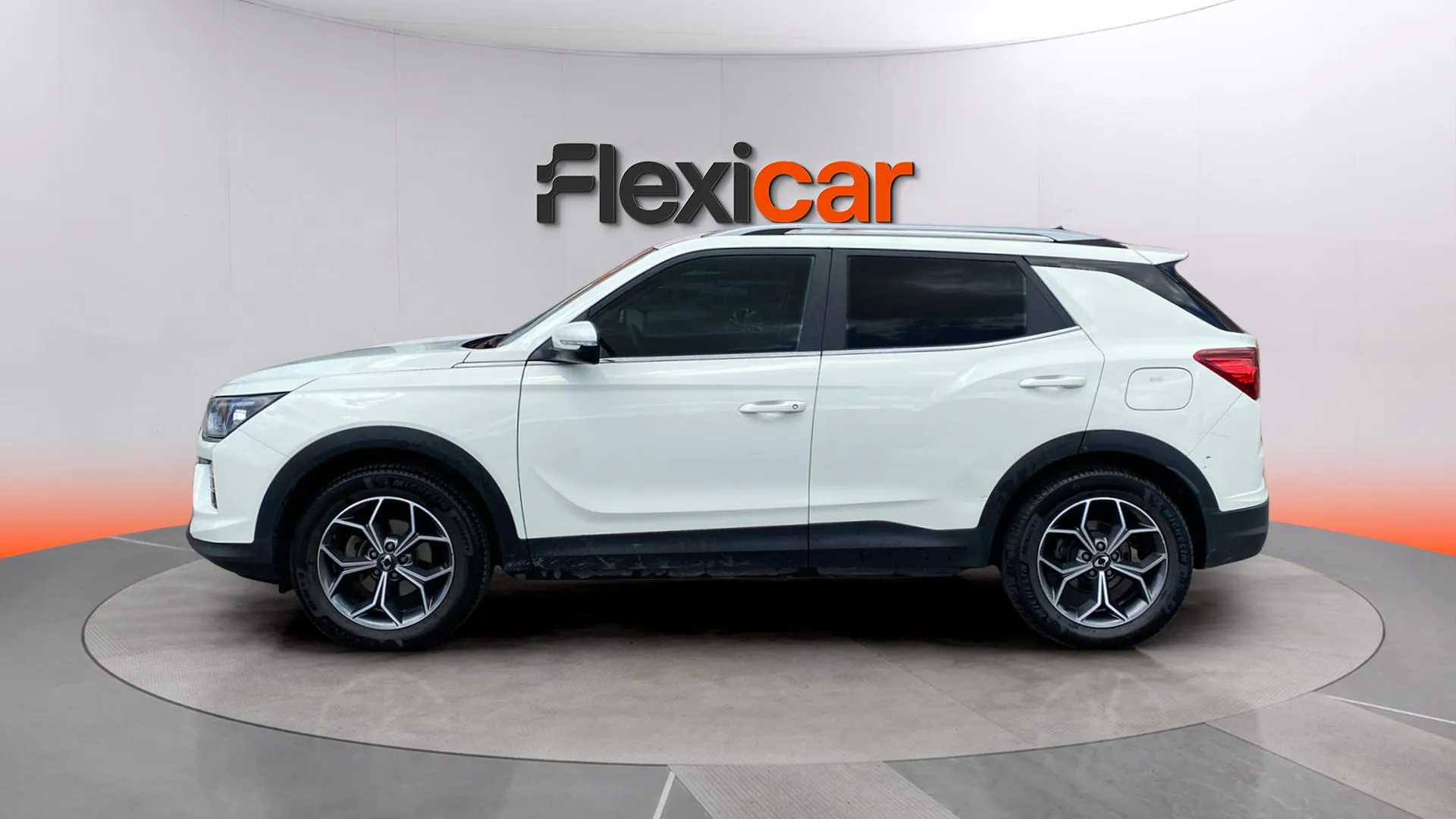 SsangYong Korando G15T LP Urban Plus - foto 4