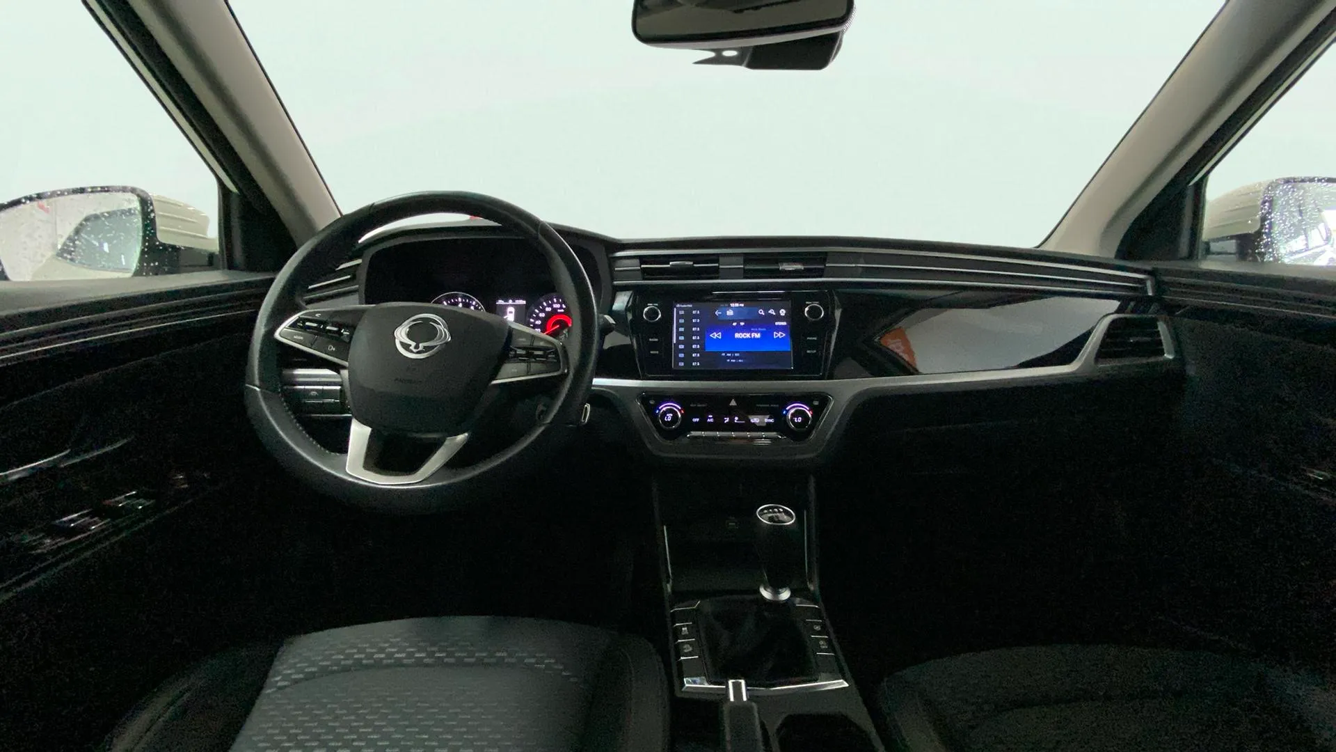 SsangYong Korando G15T LP Urban Plus - foto 11