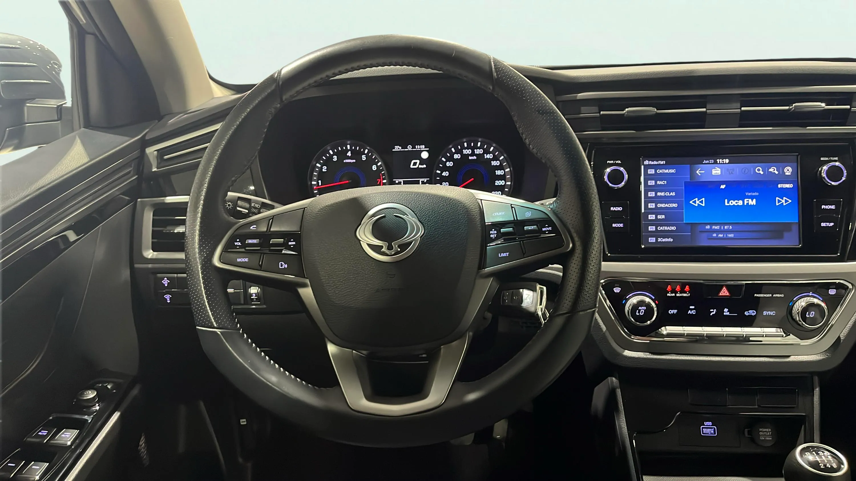 SsangYong Korando G15T LP Urban Plus - foto 25