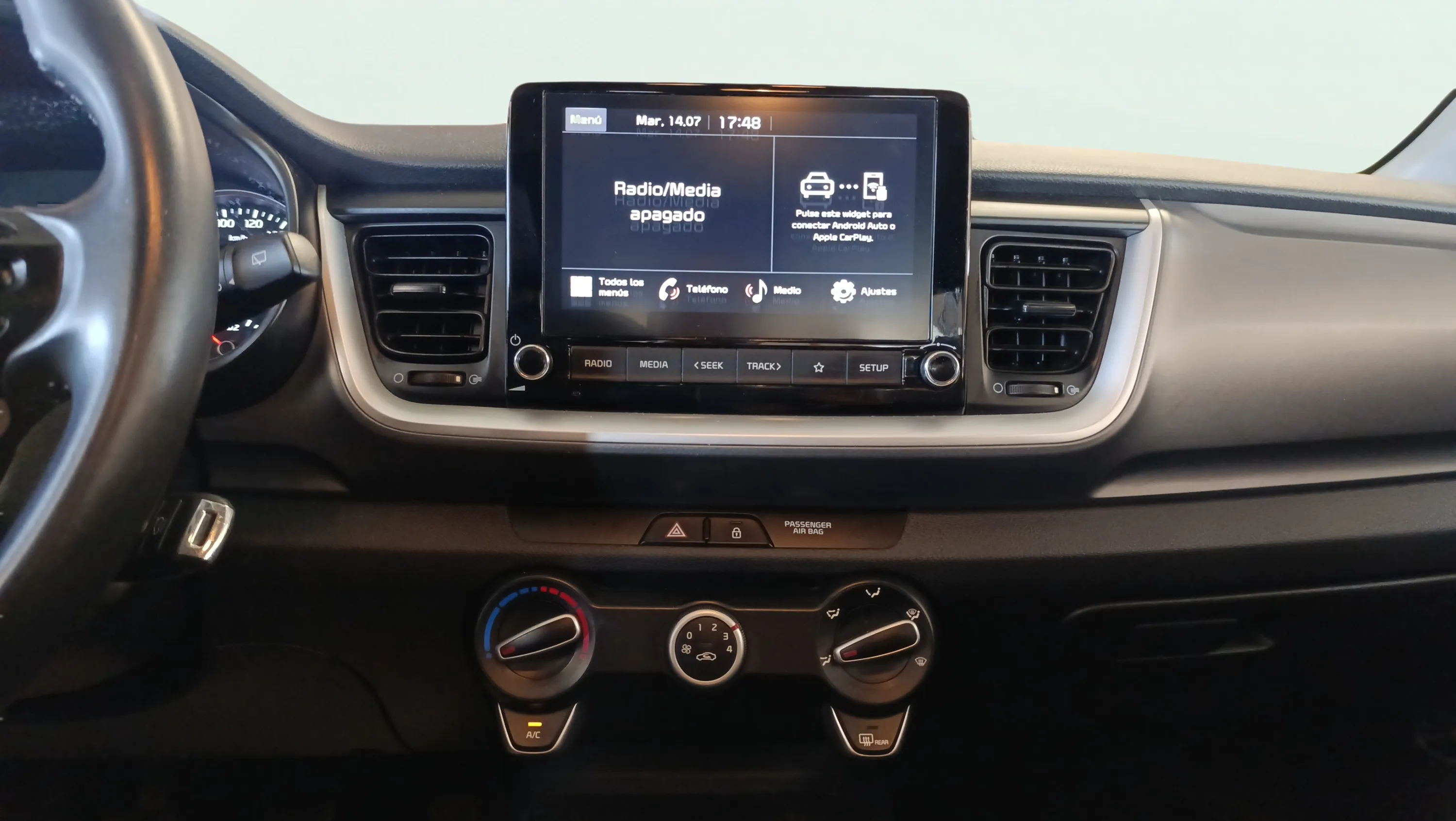 Kia Stonic 1.0 T-GDi MHEV iMT Concept - foto 17