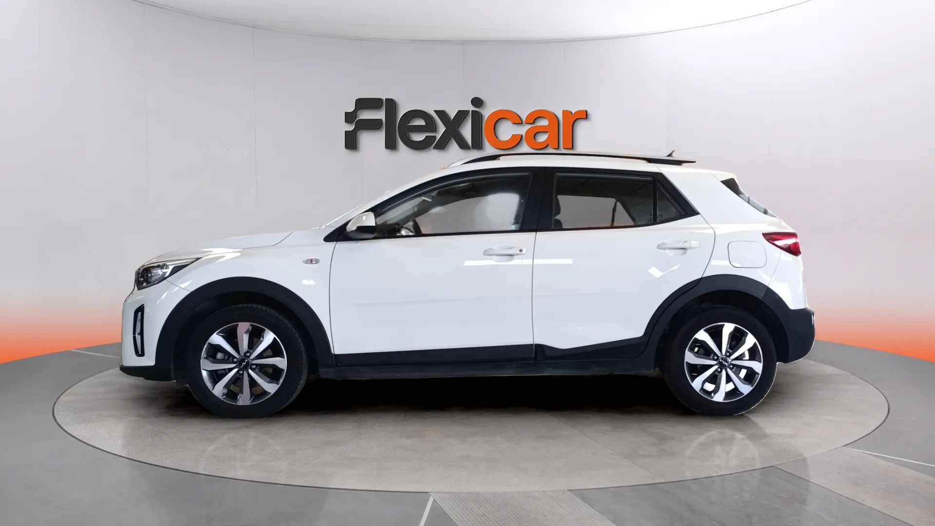 Kia Stonic 1.0 T-GDi MHEV iMT Concept - foto 6