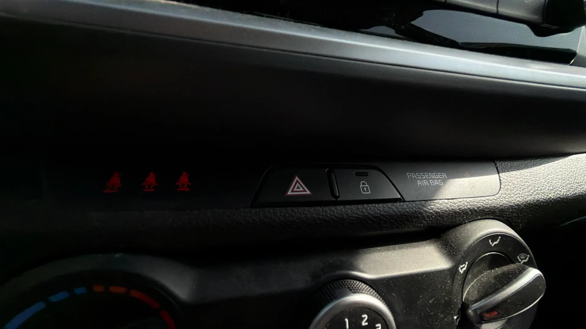 Kia Stonic 1.0 T-GDi MHEV iMT Concept - foto 17