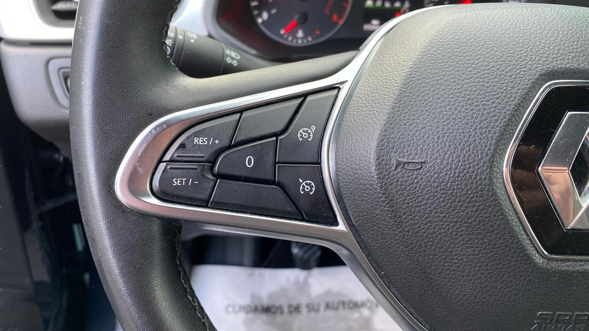 Renault Captur Limited dCi - foto 18