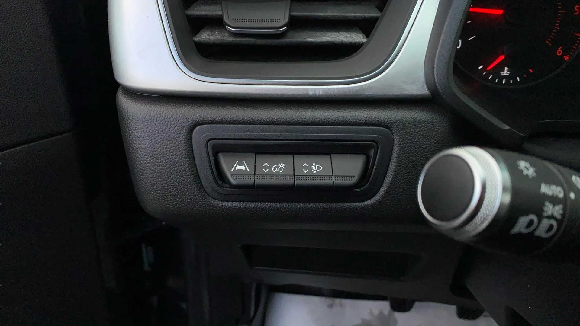 Renault Captur Limited dCi - foto 22