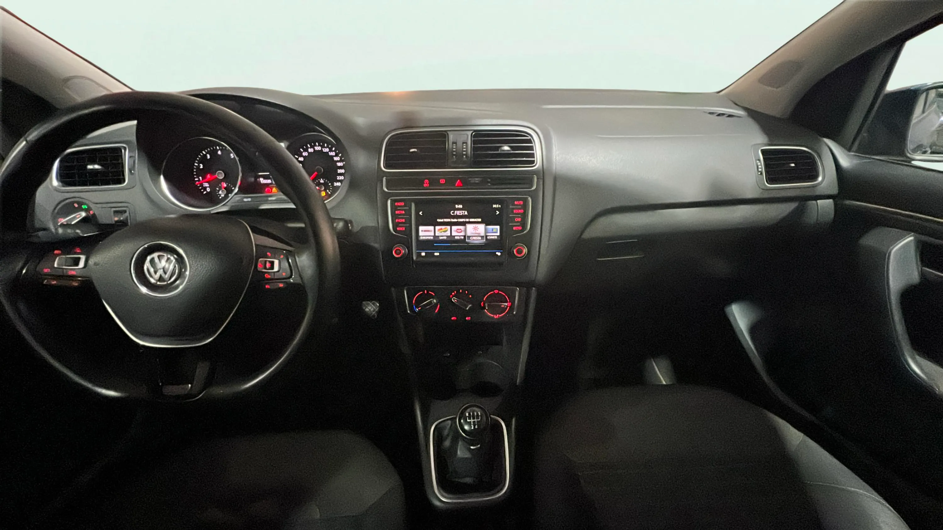 Volkswagen Polo A-Polo Plus 1.2 TSI BMT - foto 13