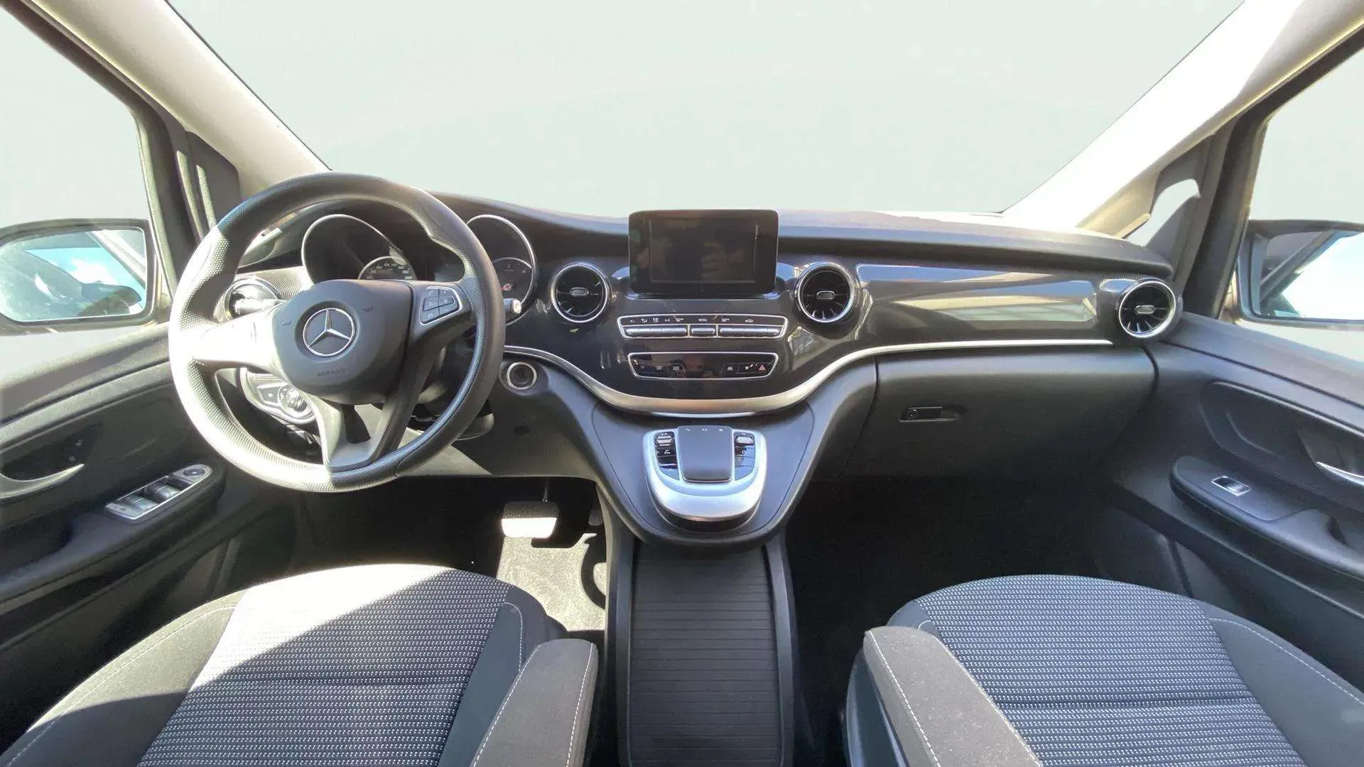 Mercedes-Benz Clase V 220 d Avantgarde Compacto - foto 12