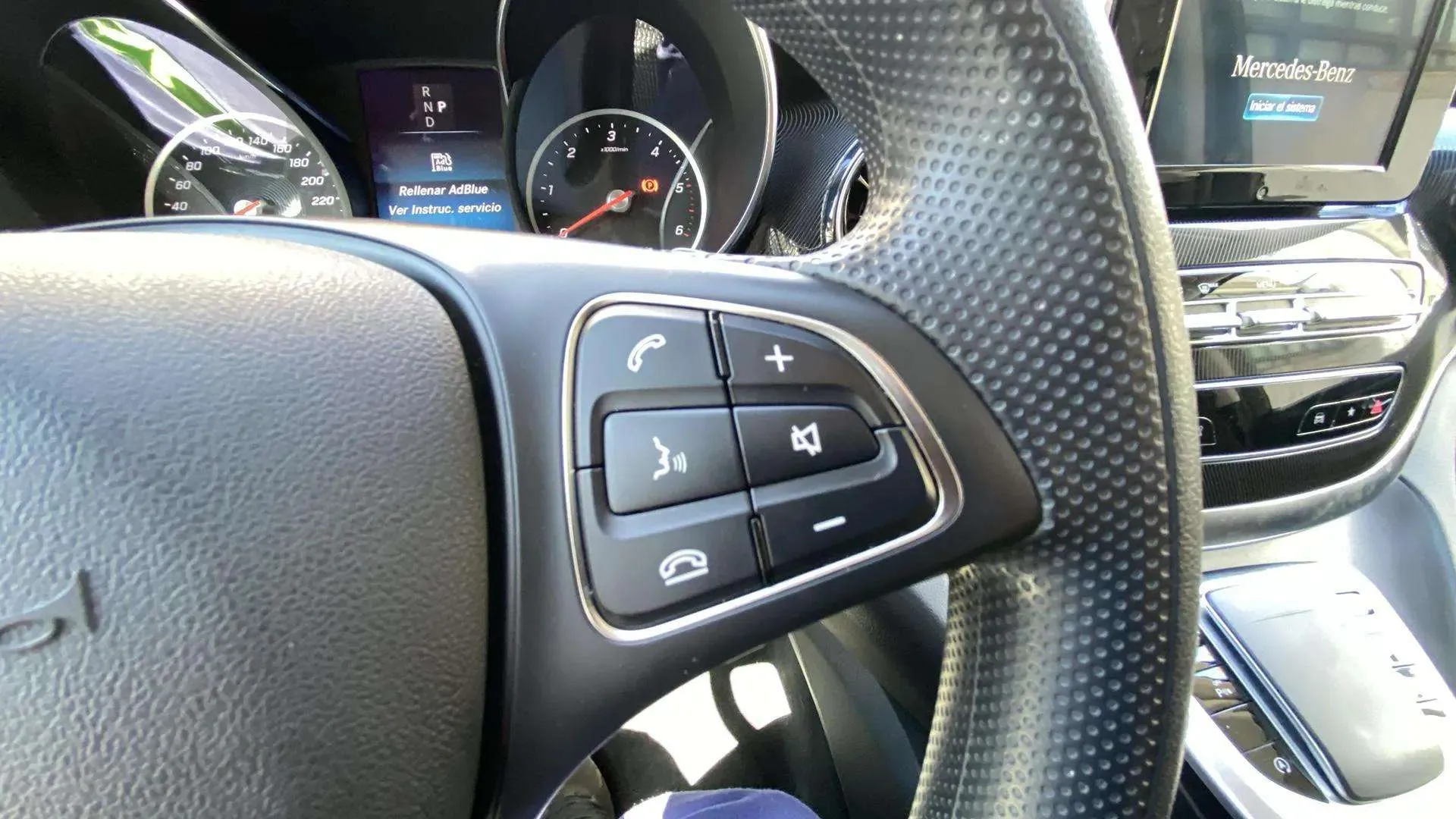 Mercedes-Benz Clase V 220 d Avantgarde Compacto - foto 15