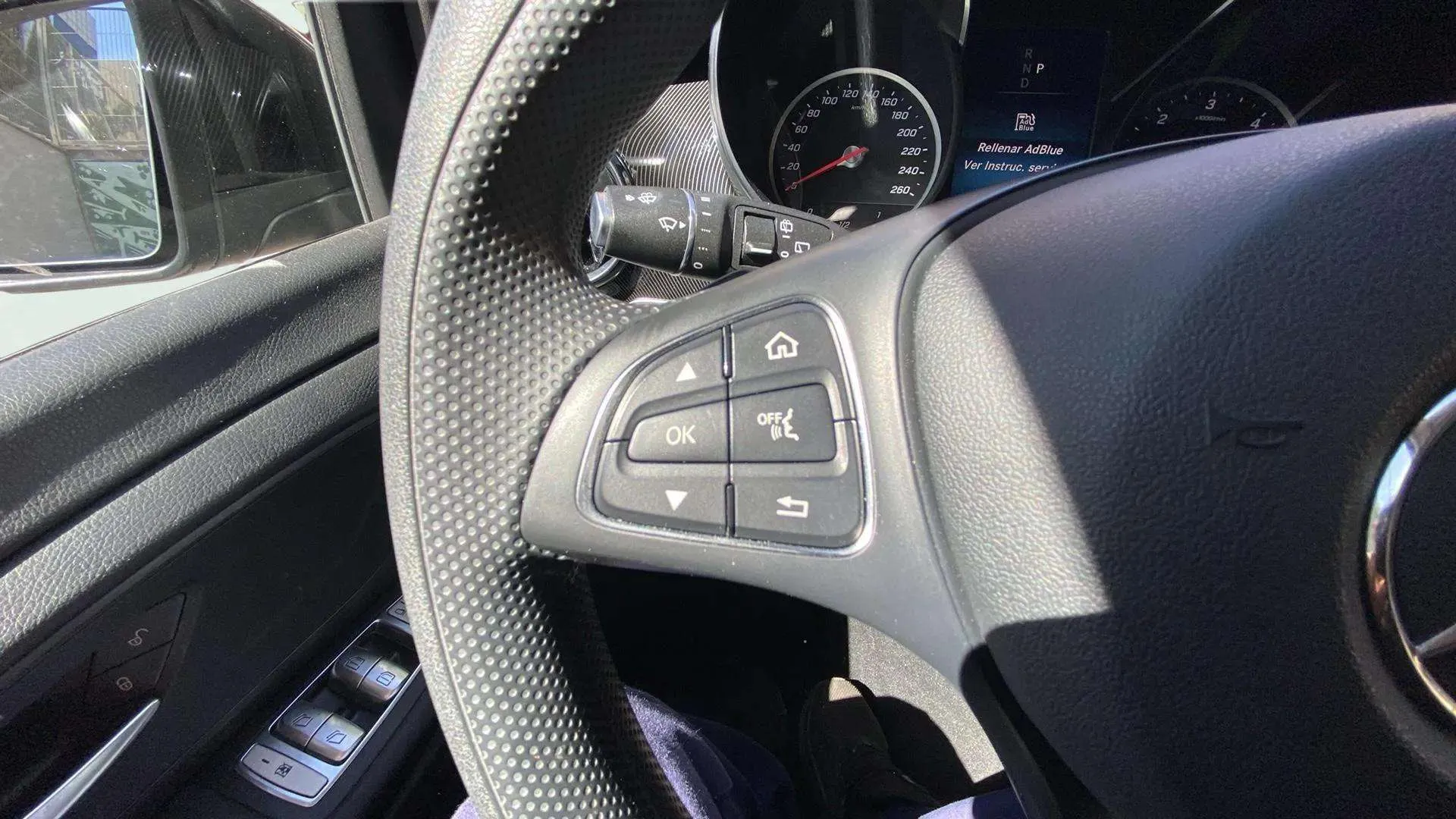 Mercedes-Benz Clase V 220 d Avantgarde Compacto - foto 14