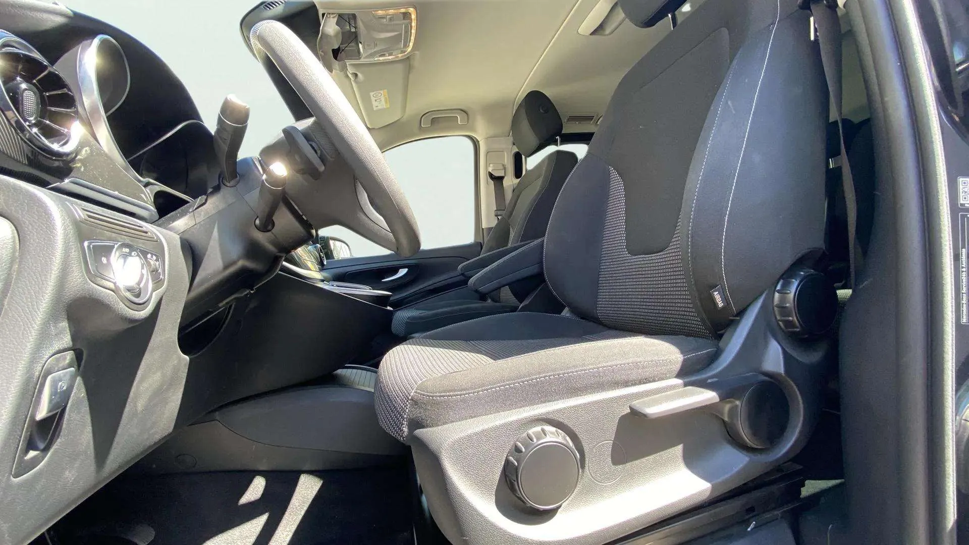 Mercedes-Benz Clase V 220 d Avantgarde Compacto - foto 25