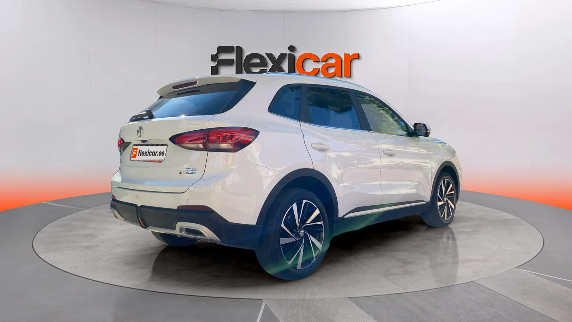 MG ZS Hybrid+ Luxury - foto 3