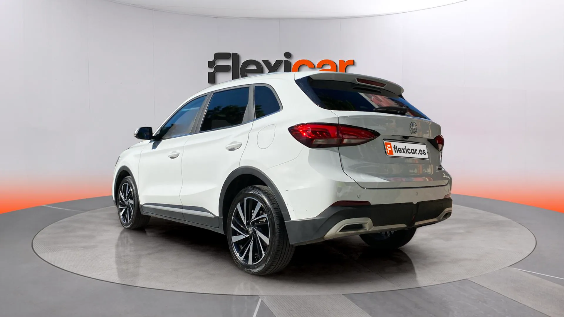 MG ZS Hybrid+ Luxury - foto 9