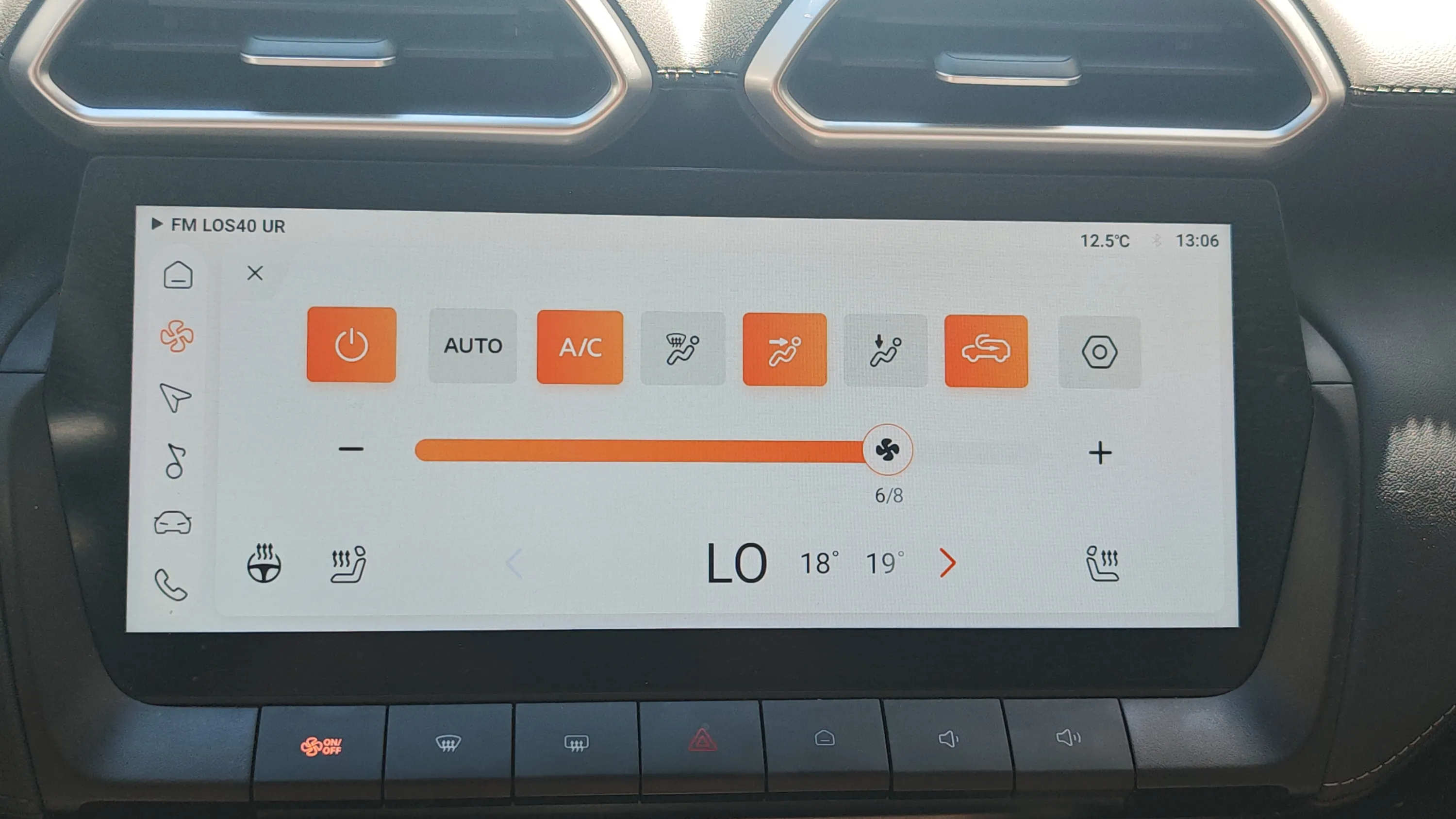 MG ZS Hybrid+ Luxury - foto 11