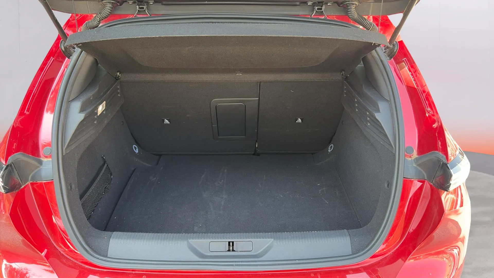 Peugeot 308 Allure PureTech 130 - foto 17