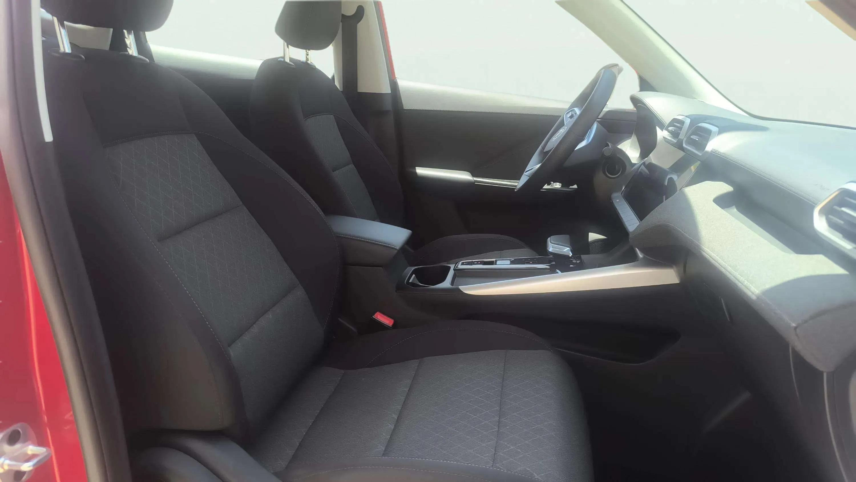 MG ZS Hybrid+ Standard - foto 13