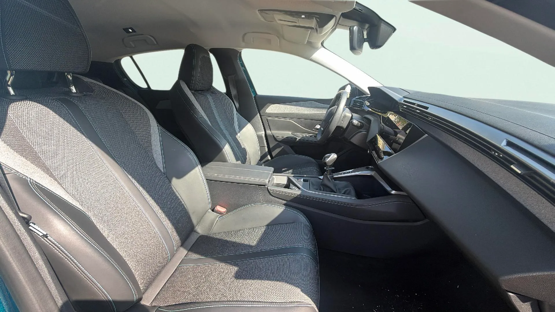Peugeot 308 Allure PureTech 130 - foto 11