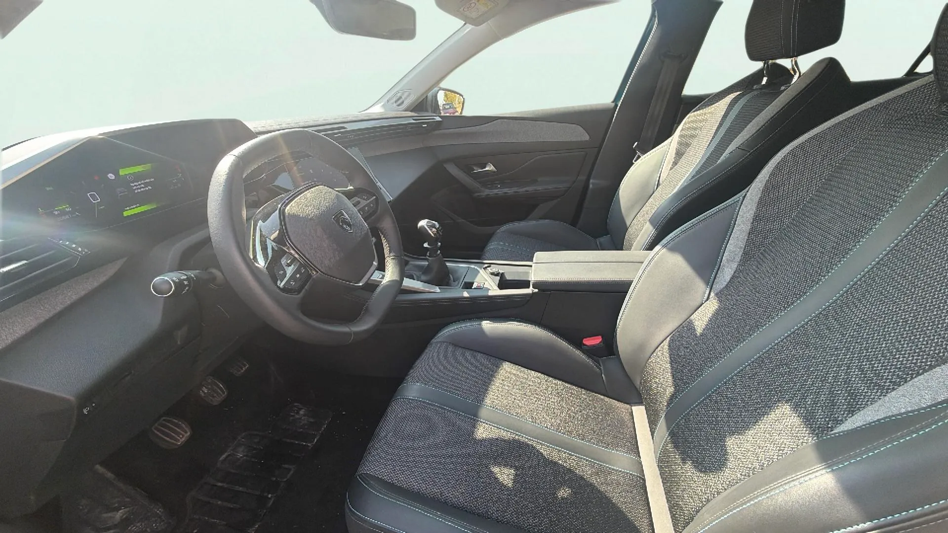 Peugeot 308 Allure PureTech 130 - foto 10