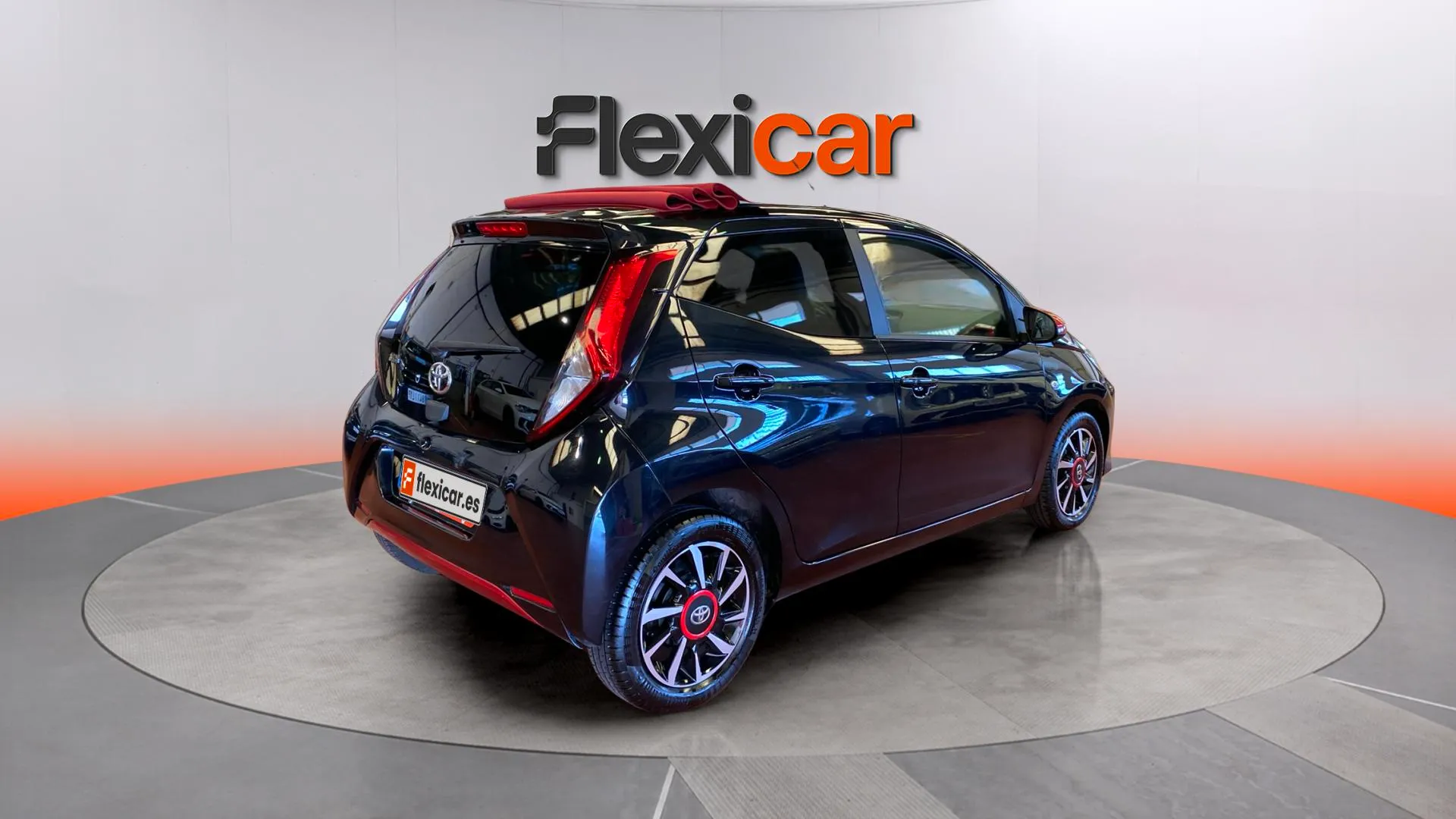 Toyota Aygo 1.0 70 x-style - foto 7