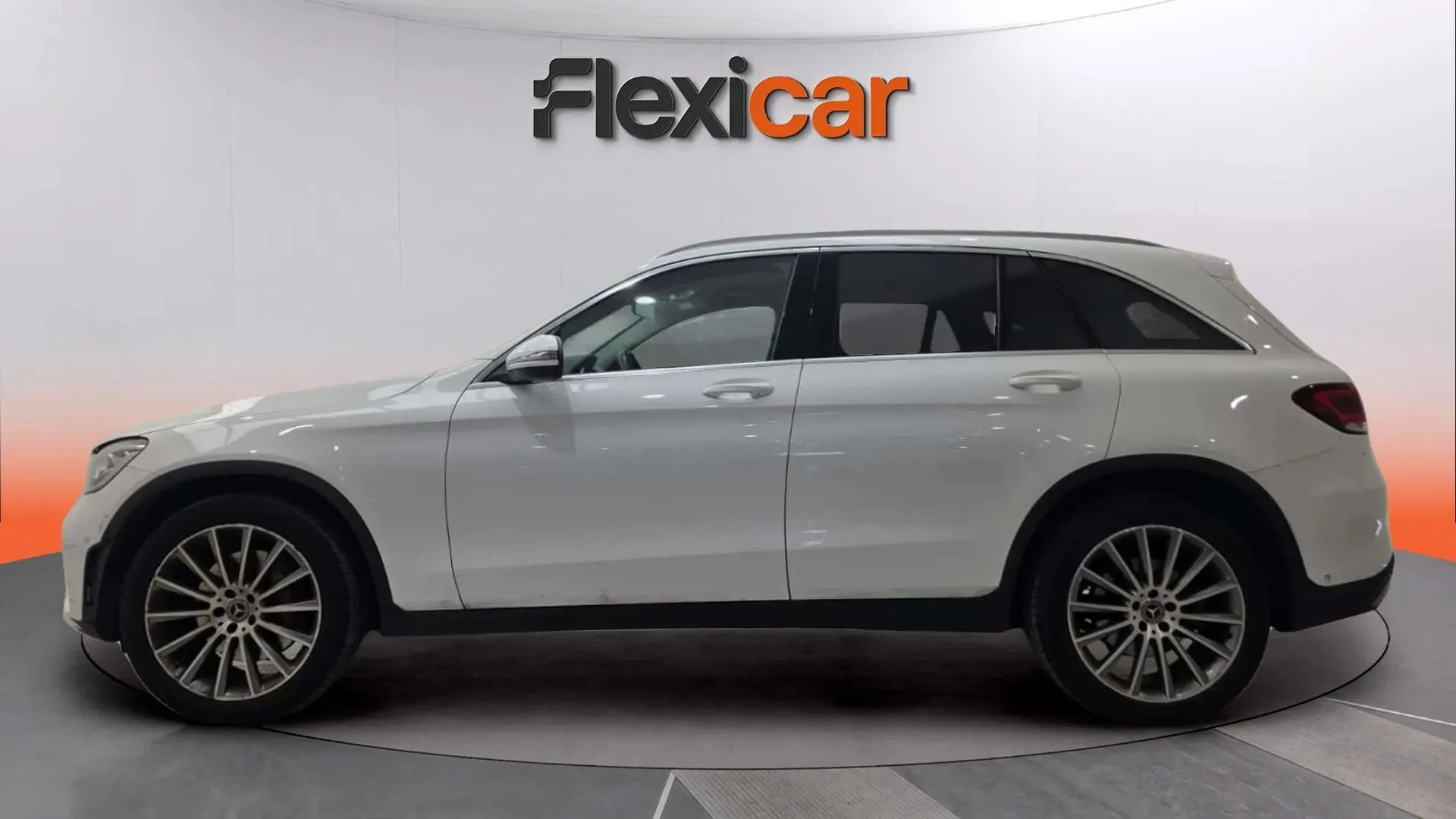 Mercedes-Benz GLC 220 d 4MATIC - foto 7