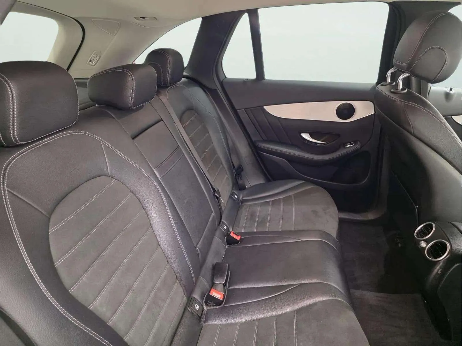 Mercedes-Benz GLC 220 d 4MATIC - foto 15