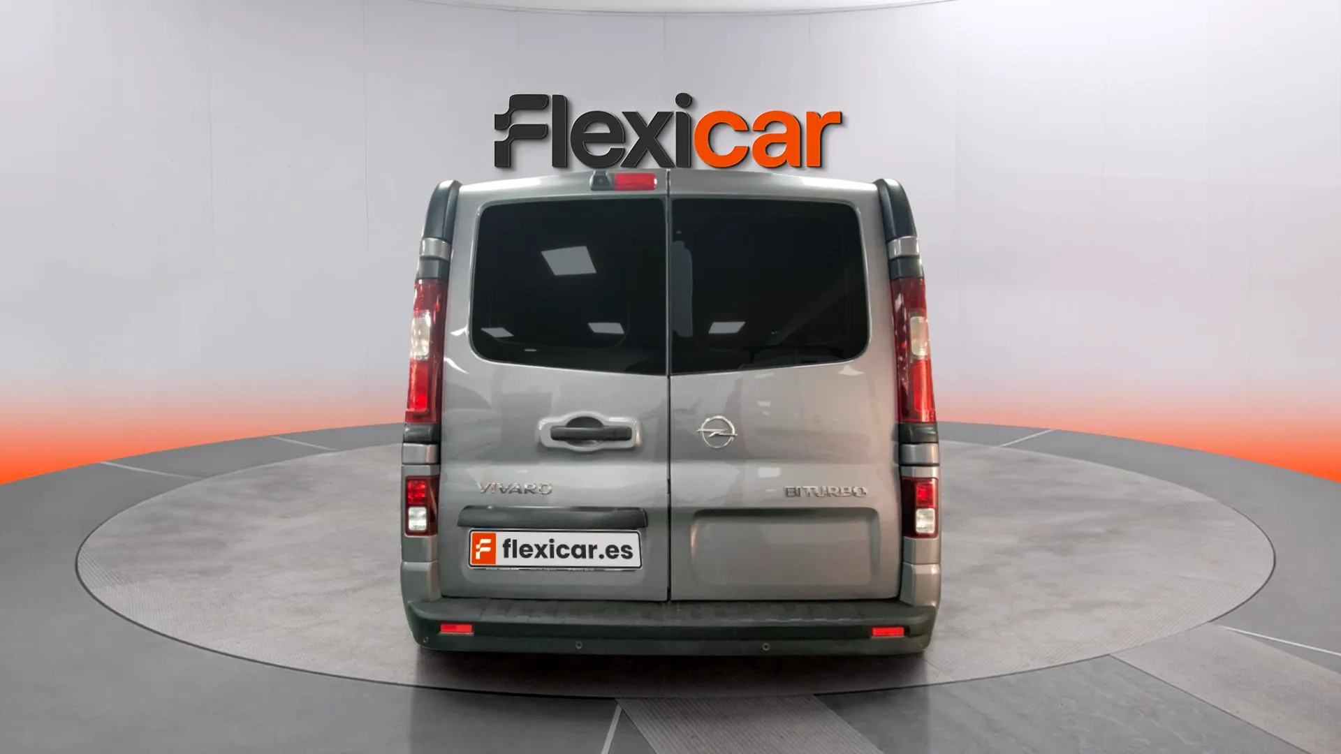 Opel Vivaro 1.6 CDTI L1 2.7t Combi Plus-9 - foto 4