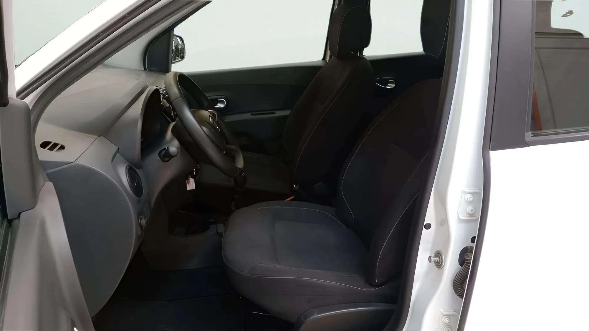 Dacia Lodgy Comfort Blue dCi 7 plazas 18 - foto 14