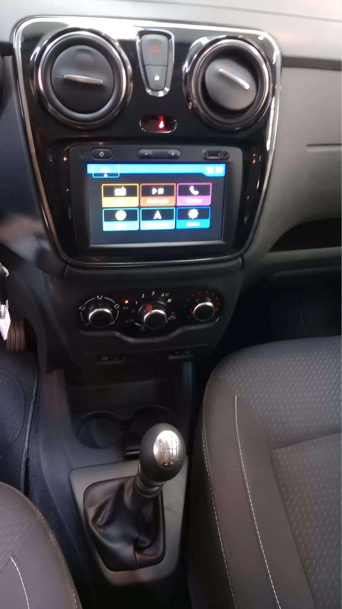 Dacia Lodgy Comfort Blue dCi 7 plazas 18 - foto 15