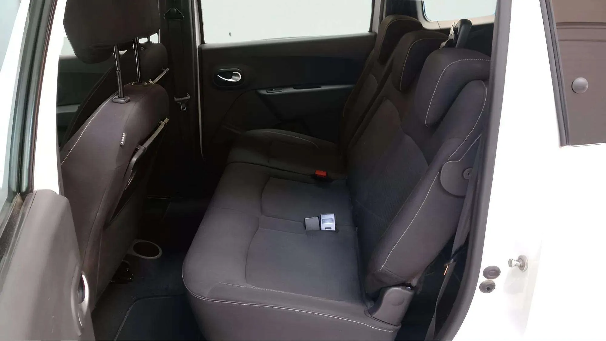 Dacia Lodgy Comfort Blue dCi 7 plazas 18 - foto 12