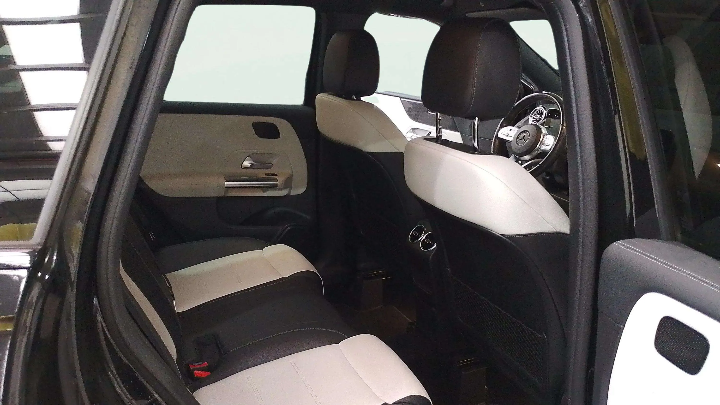 Mercedes-Benz Clase B B 200 d - foto 16