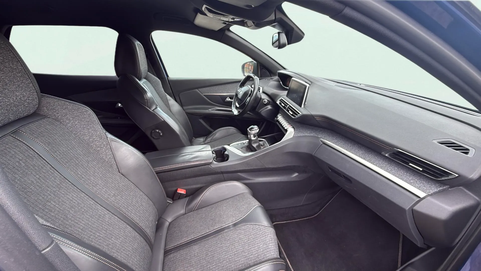 Peugeot 3008 1.5L BlueHDi GT Line - foto 17