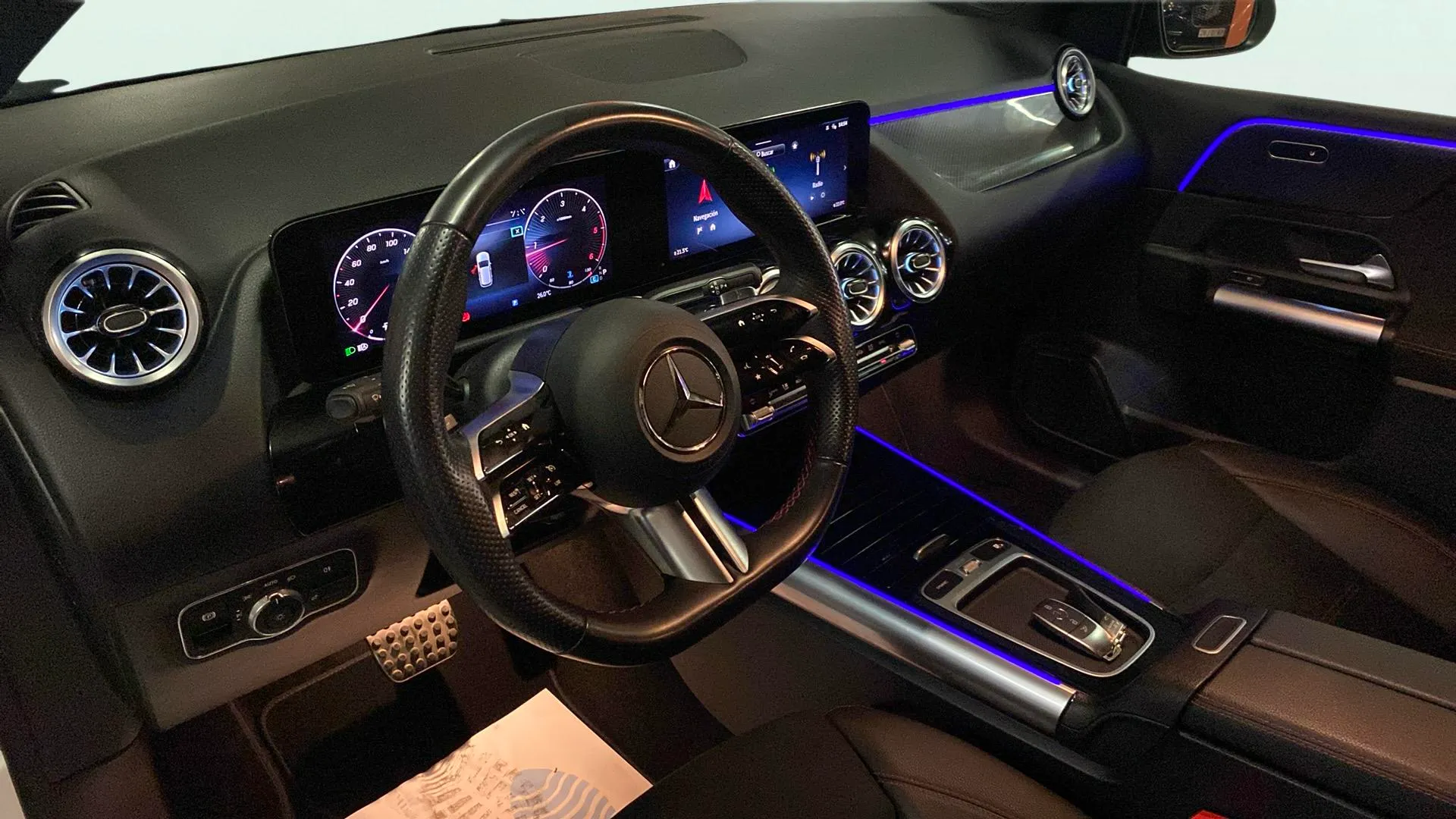 Mercedes-Benz Clase B B 200 d - foto 10