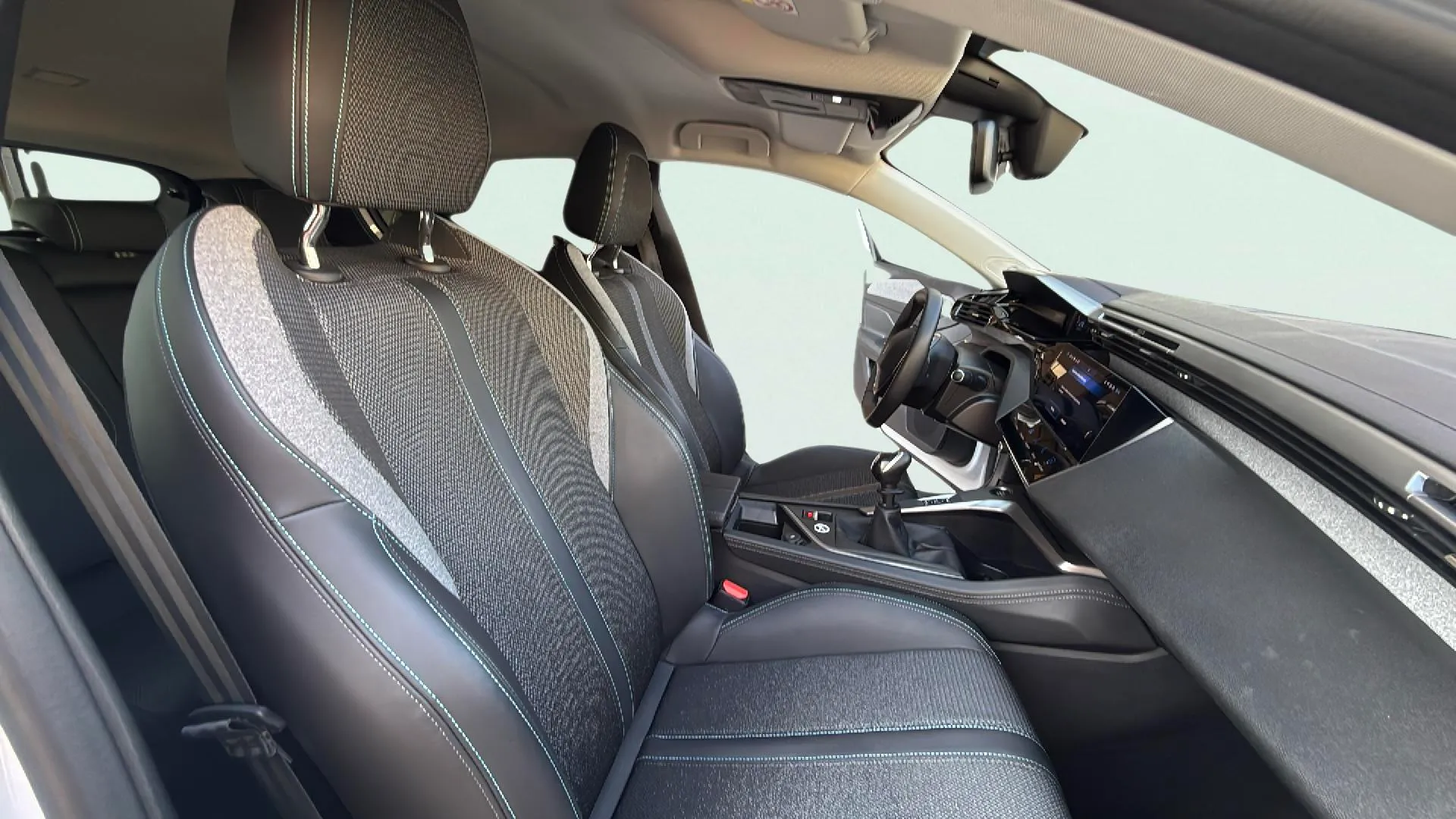 Peugeot 308 Allure PureTech 130 - foto 16