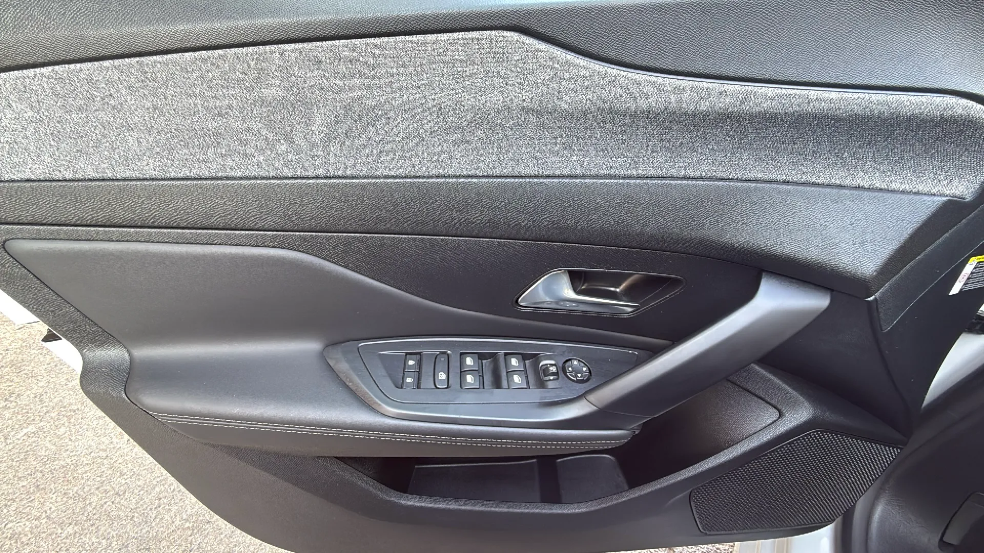 Peugeot 308 Allure PureTech 130 - foto 9