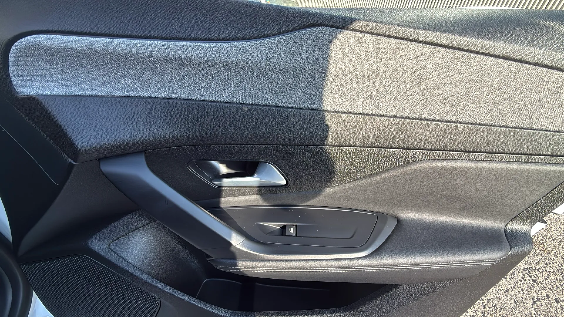 Peugeot 308 Allure PureTech 130 - foto 18