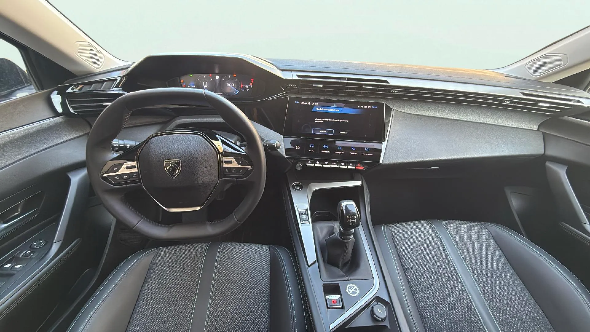 Peugeot 308 Allure PureTech 130 - foto 11