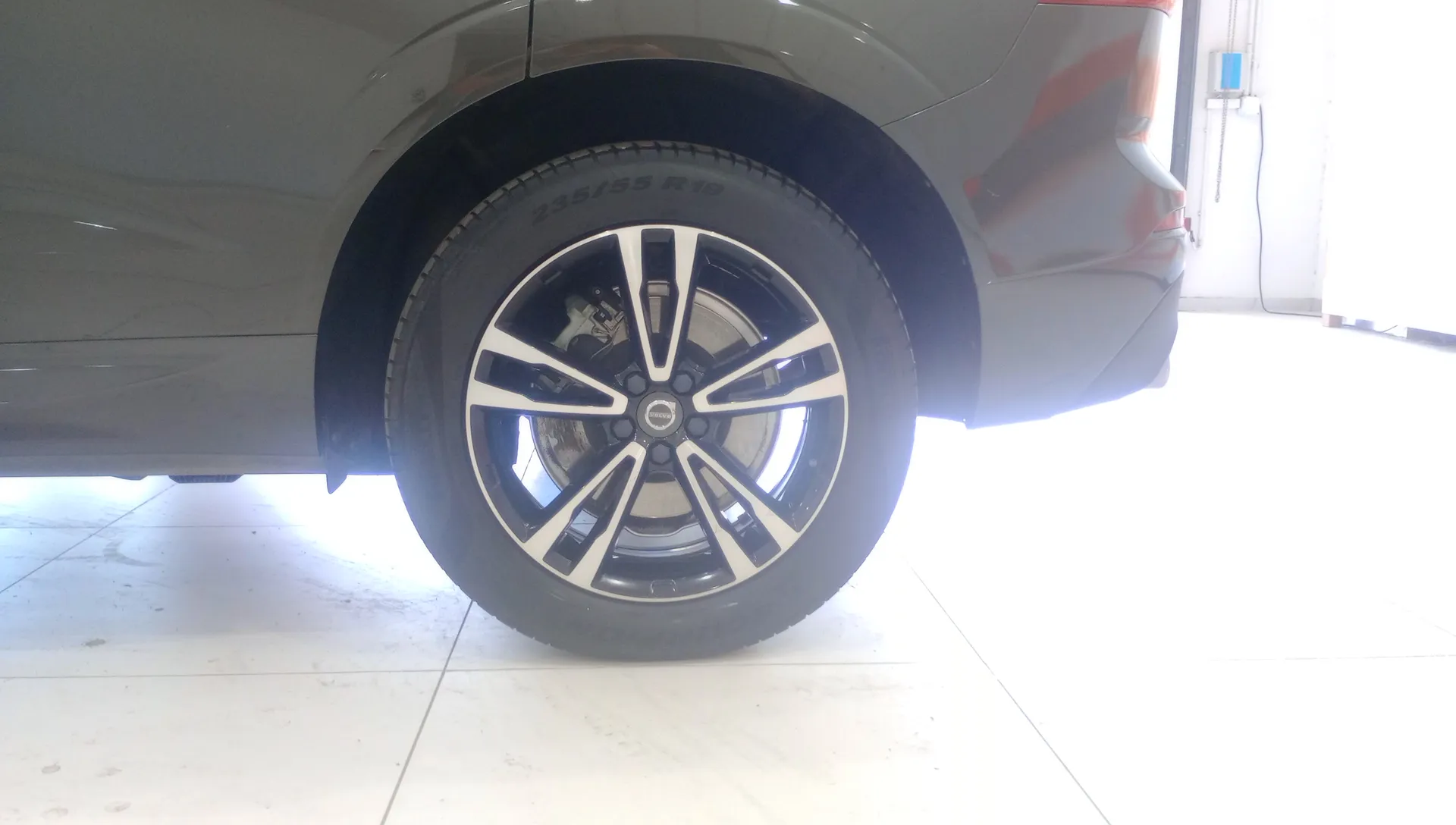 Volvo XC60 2.0 T8 AWD Inscription - foto 25